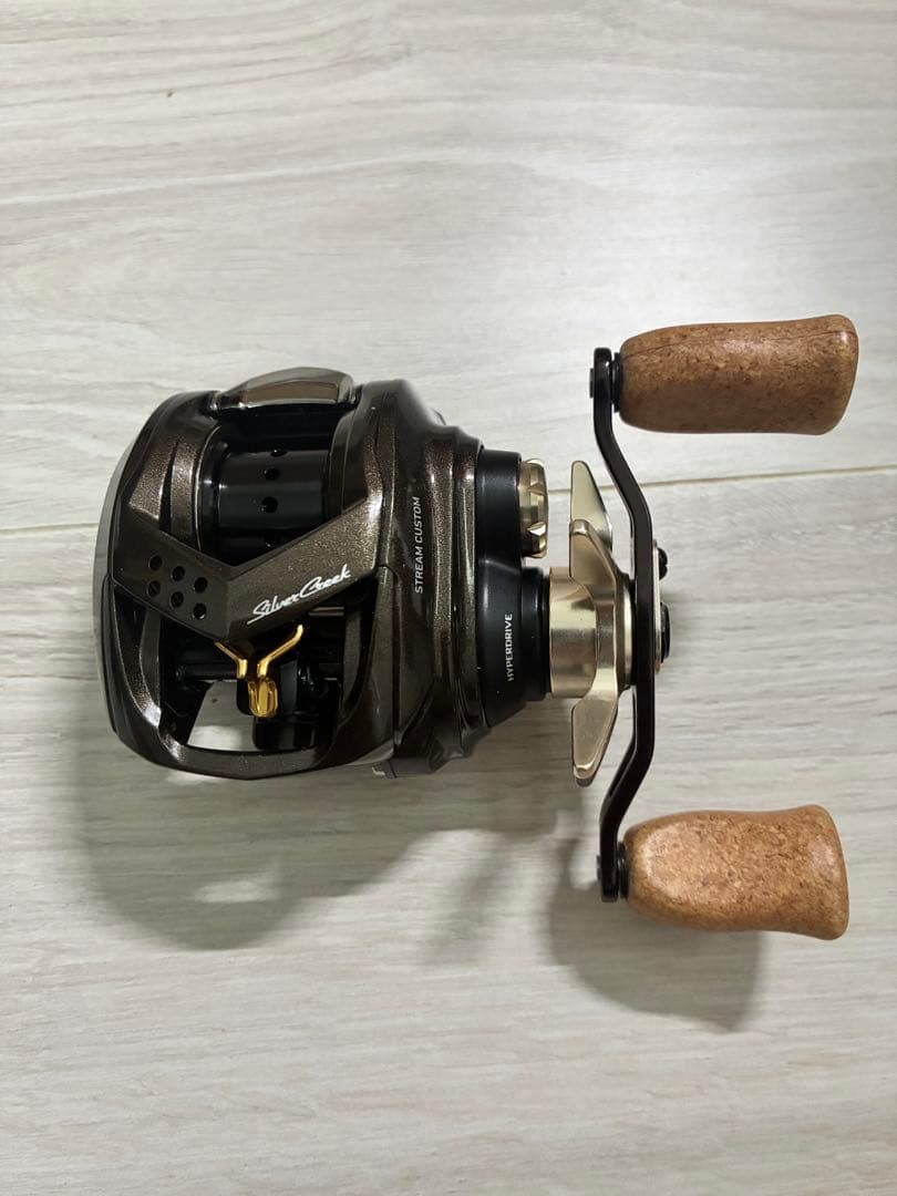［超美品］シルバークリーク エア TW ストリームカスタム availスプール