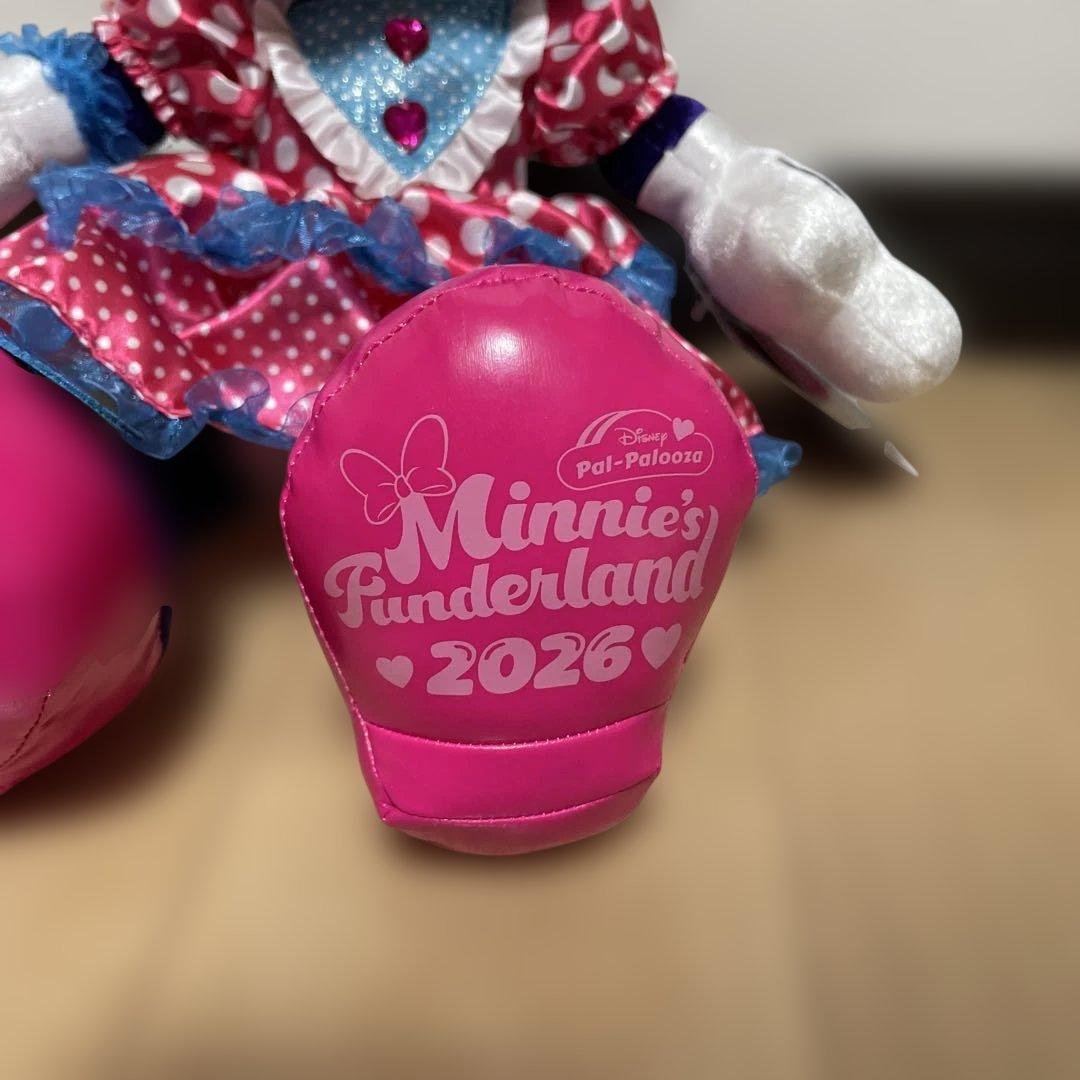 ディズニー パルパルーザ　ミニーのファンダーランド　ぬいぐるみ