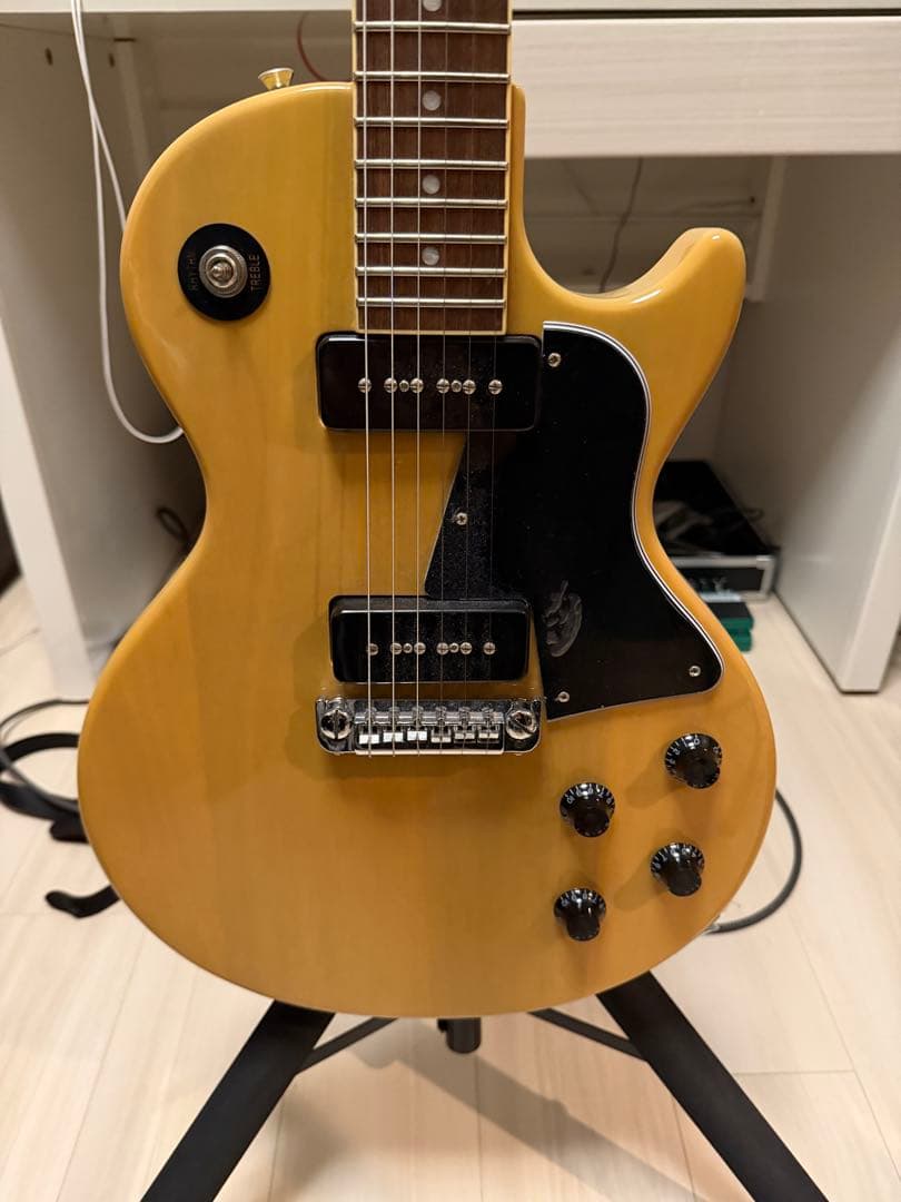 Burny SRLS TVY 2022年製