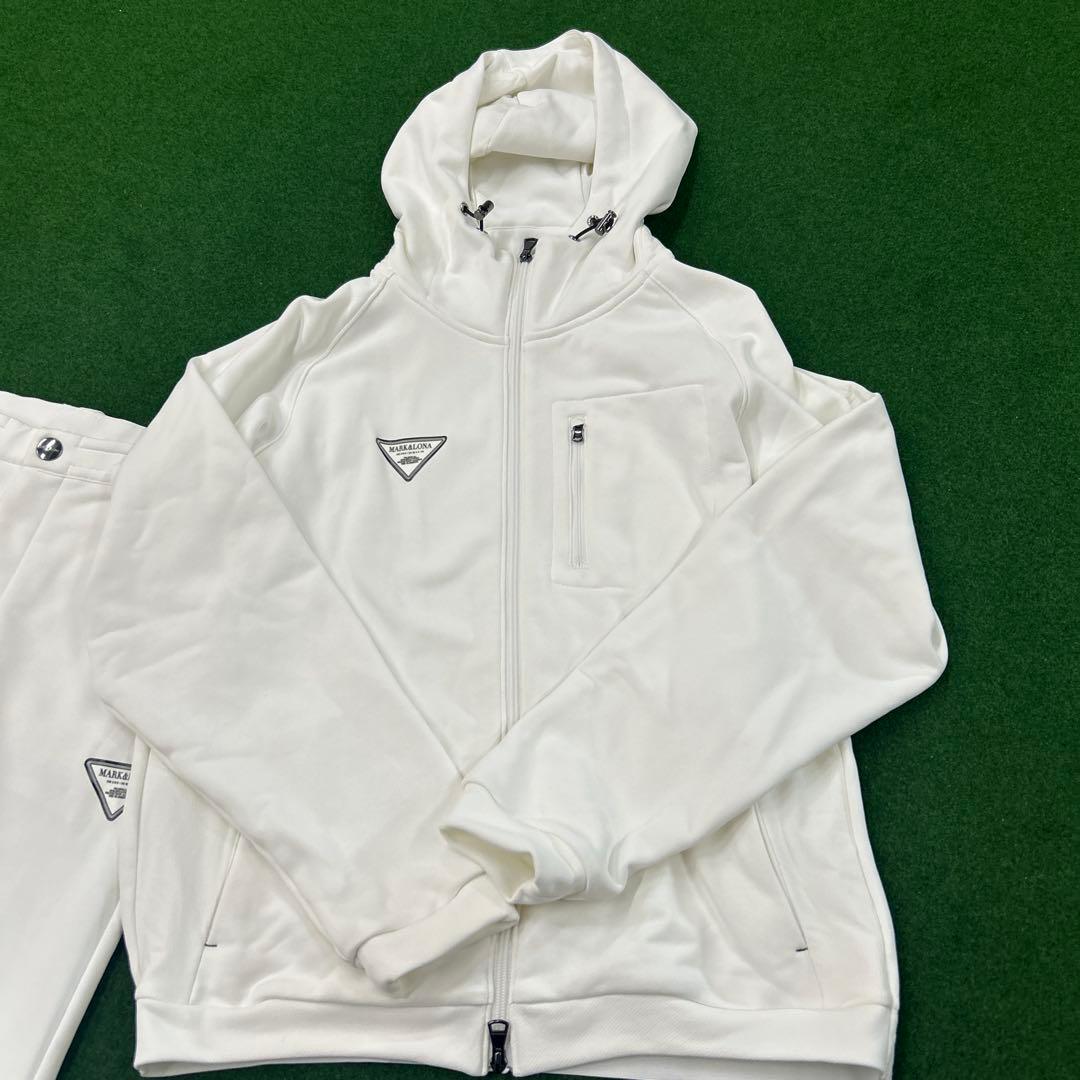 MARK&LONA フード付きホワイトジャケット