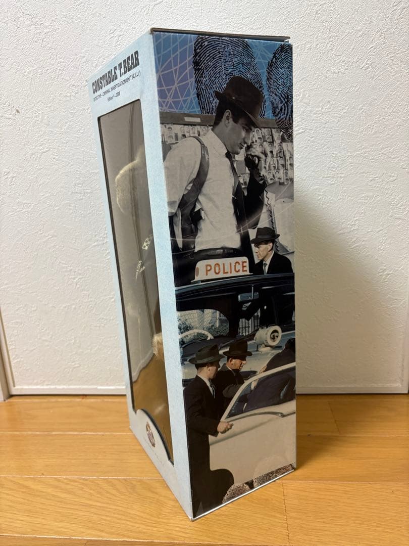 警察ぬいぐるみ　メルボルン　私服刑事バージョン