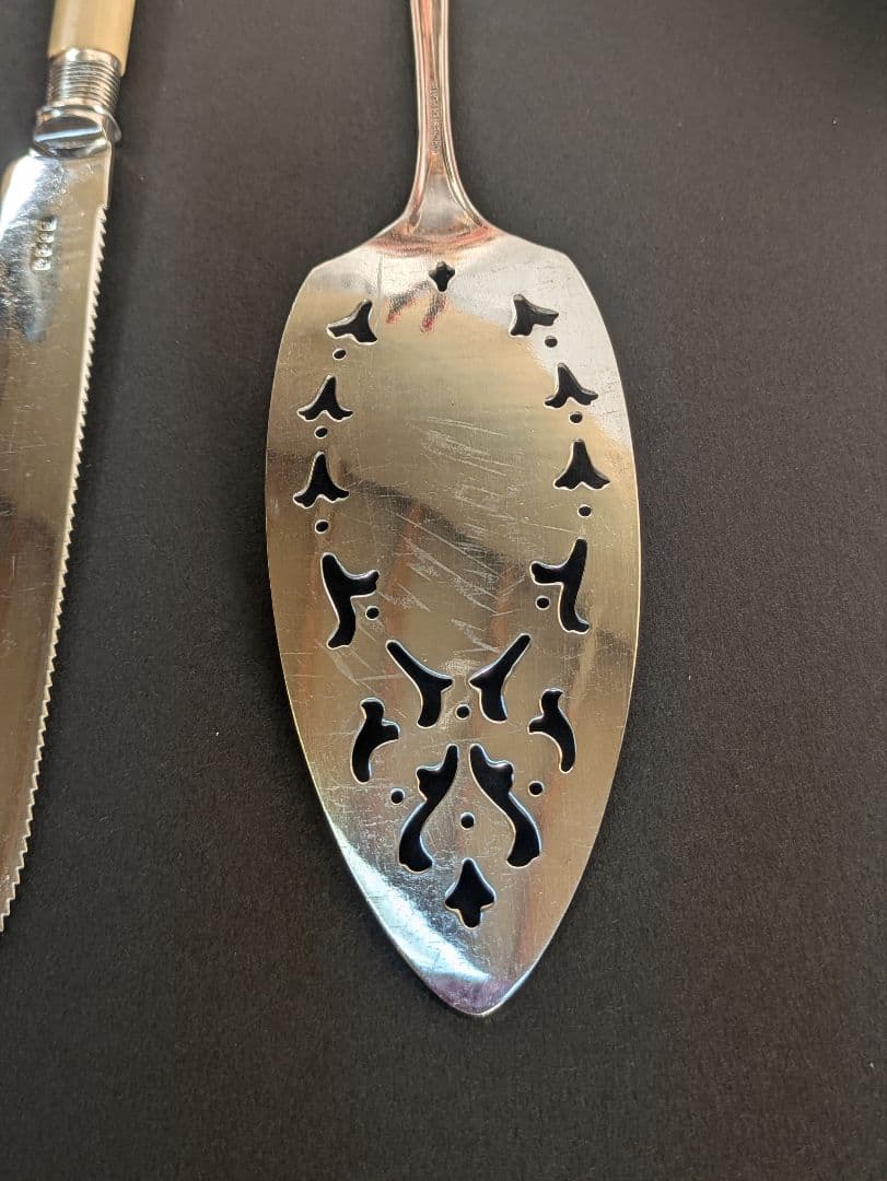 イギリス アンティーク シルバープレート ケーキナイフ ケーキサーバー 戴冠式