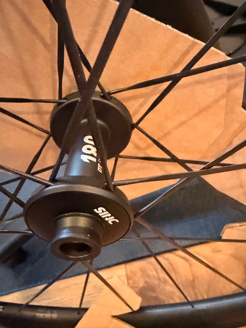 DT Swiss ARC 1100 Dicut db 前後ホイールセット38mm