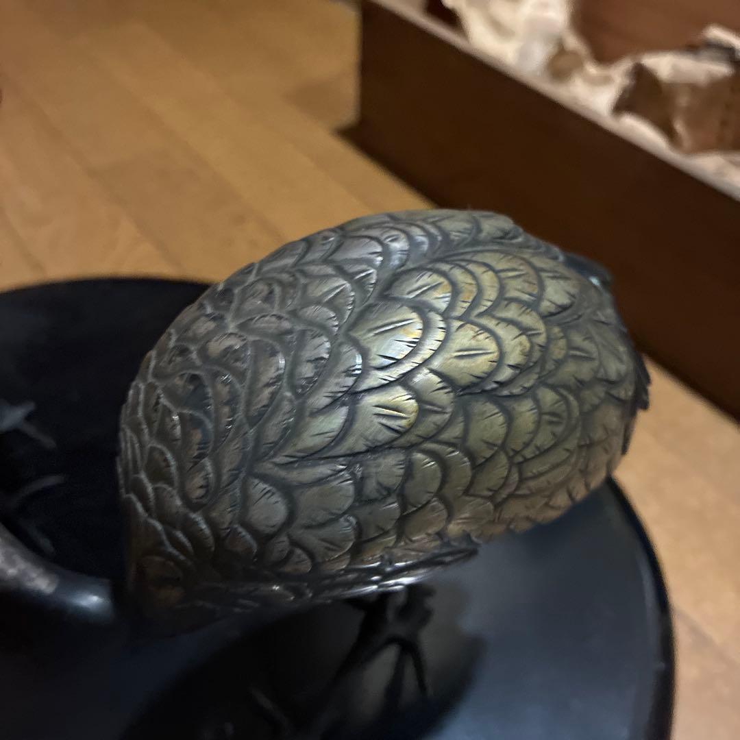 骨董品、縁起物鶴　美術工芸品　古銅色分け青銅　鎌倉山の旧家から出ました