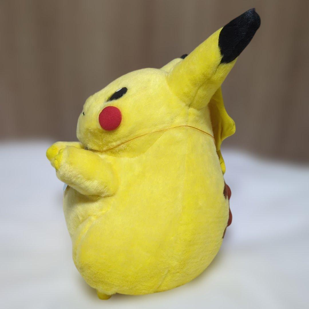 等身大ピカチュウ ぬいぐるみ