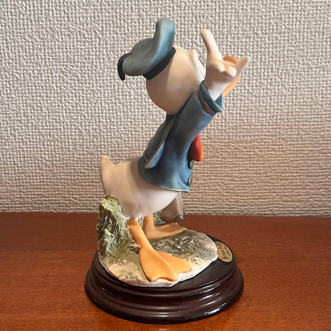 ジョゼッペアルマーニ　ドナルドダック　ディズニー　陶器　人形　置物　オブジェ