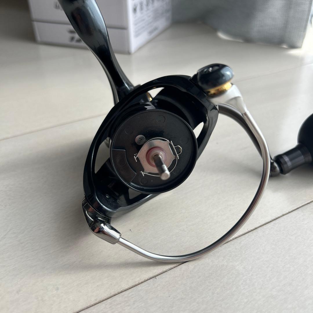 ダイワ　22カルディアSW 4000-CXH ドラグノブ無し