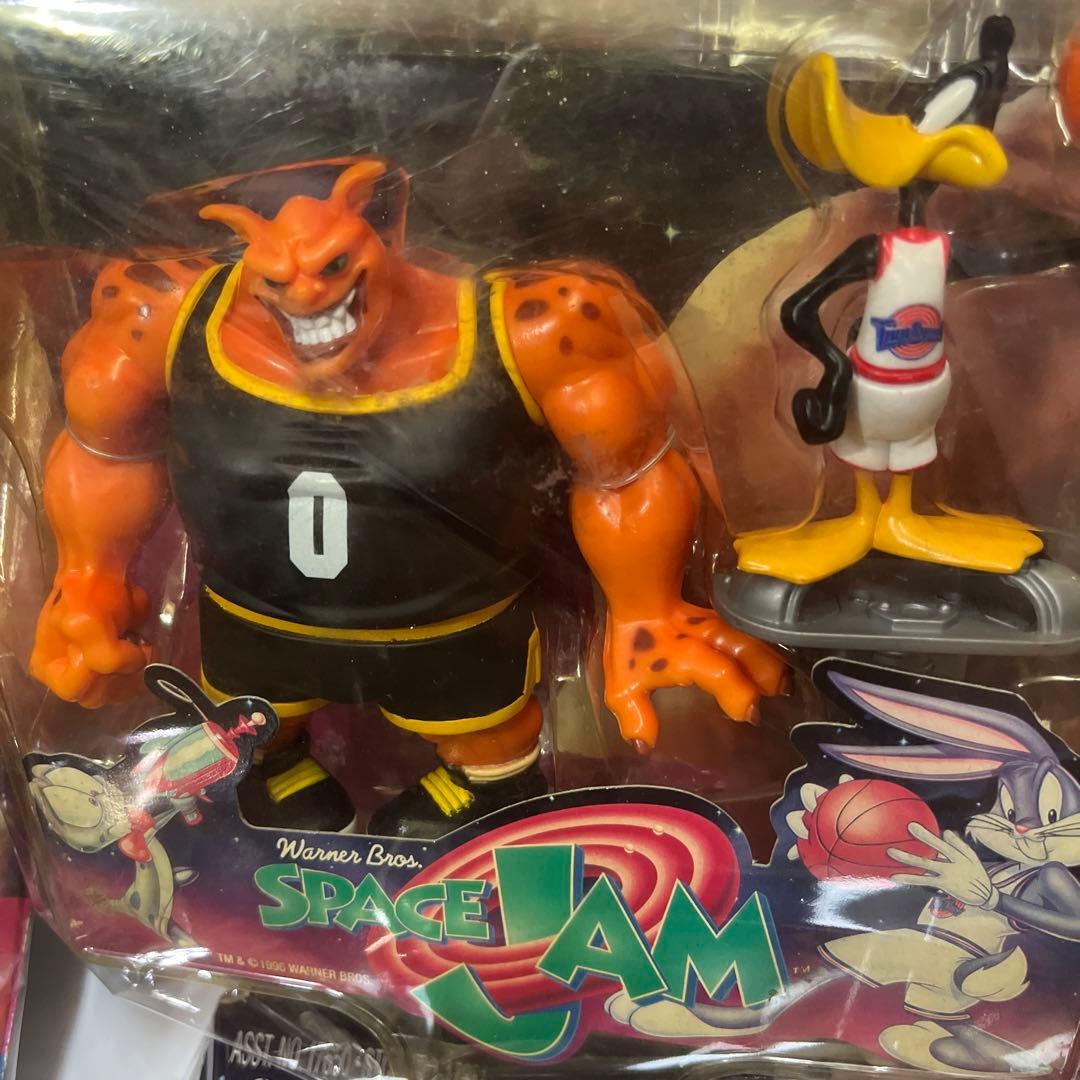 SPACE JAM フィギュア　マイケルジョーダン