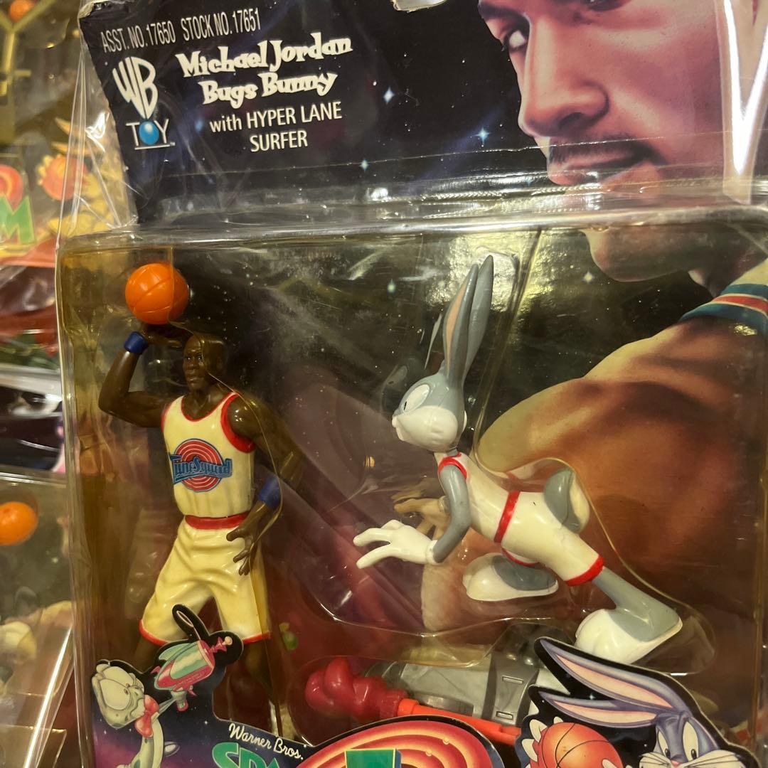 SPACE JAM フィギュア　マイケルジョーダン