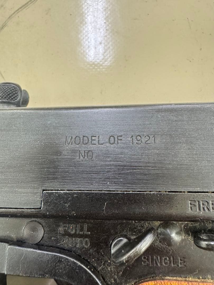 MGC トンプソンM1921 モデルガン 木製グリップ 箱説付き