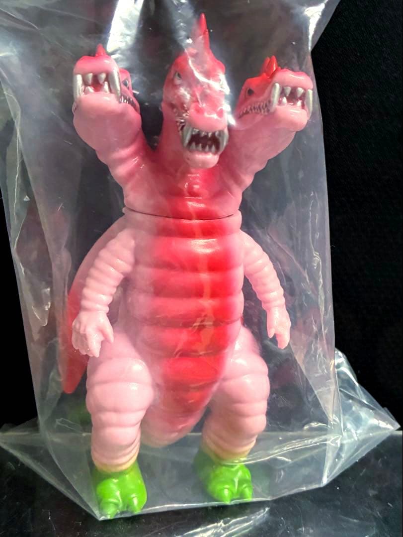 ■三つ首竜 ソフビ 限定品 / 宇宙猿人ゴリ対スペクトルマン