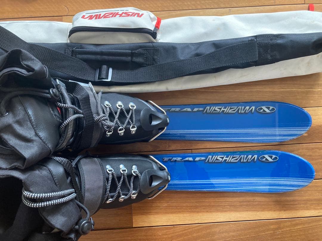 ショートスキー(ファン)ボード板と収納ケースとソフトブーツ27cmセット