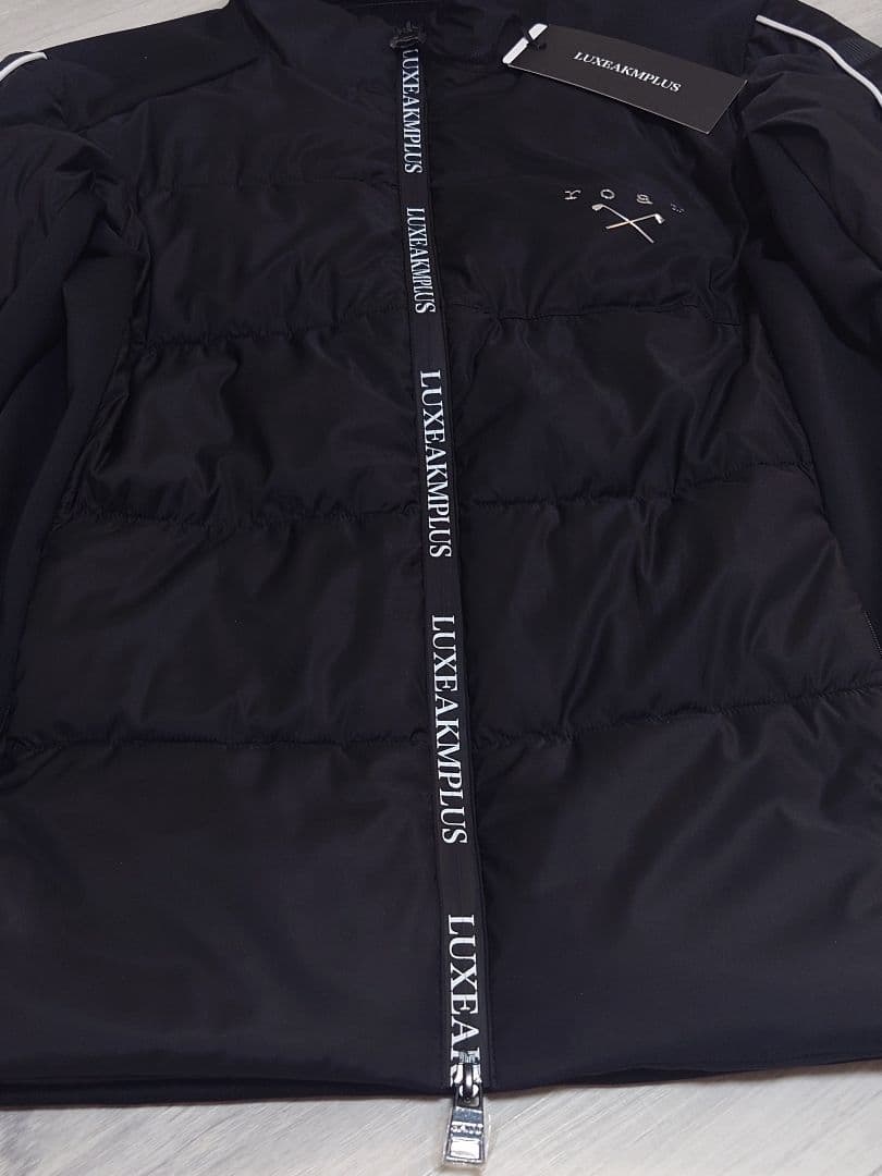 新品XLサイズ リュクスエイケイエムプラス ゴルフウェア アウター