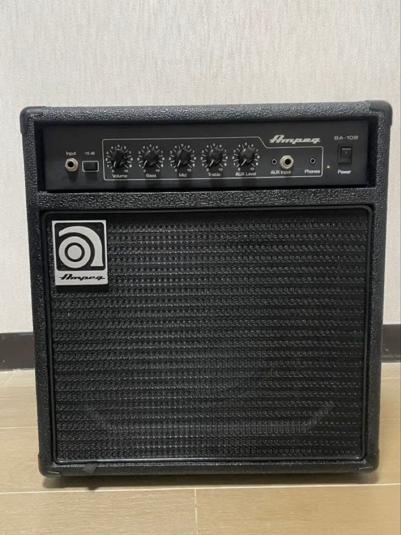 Ampeg BA-108 v2 ベースアンプ 20W