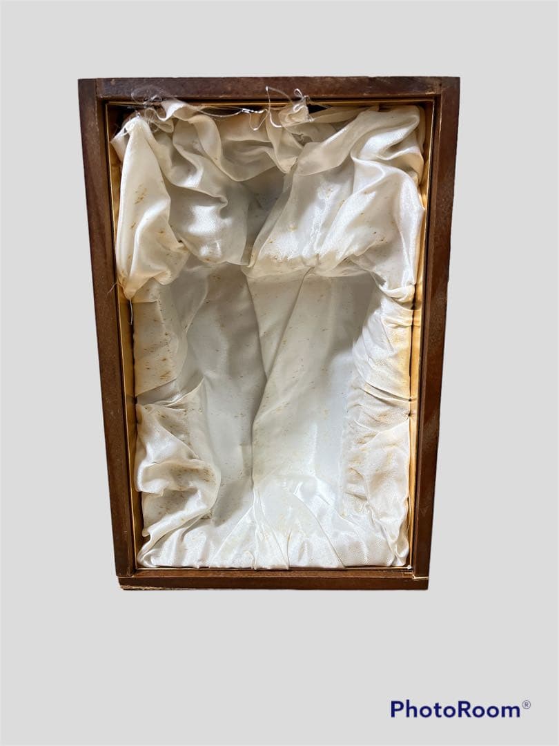 【希少】サントリープレステージ25年　限定品　ウイスキー　木箱付き