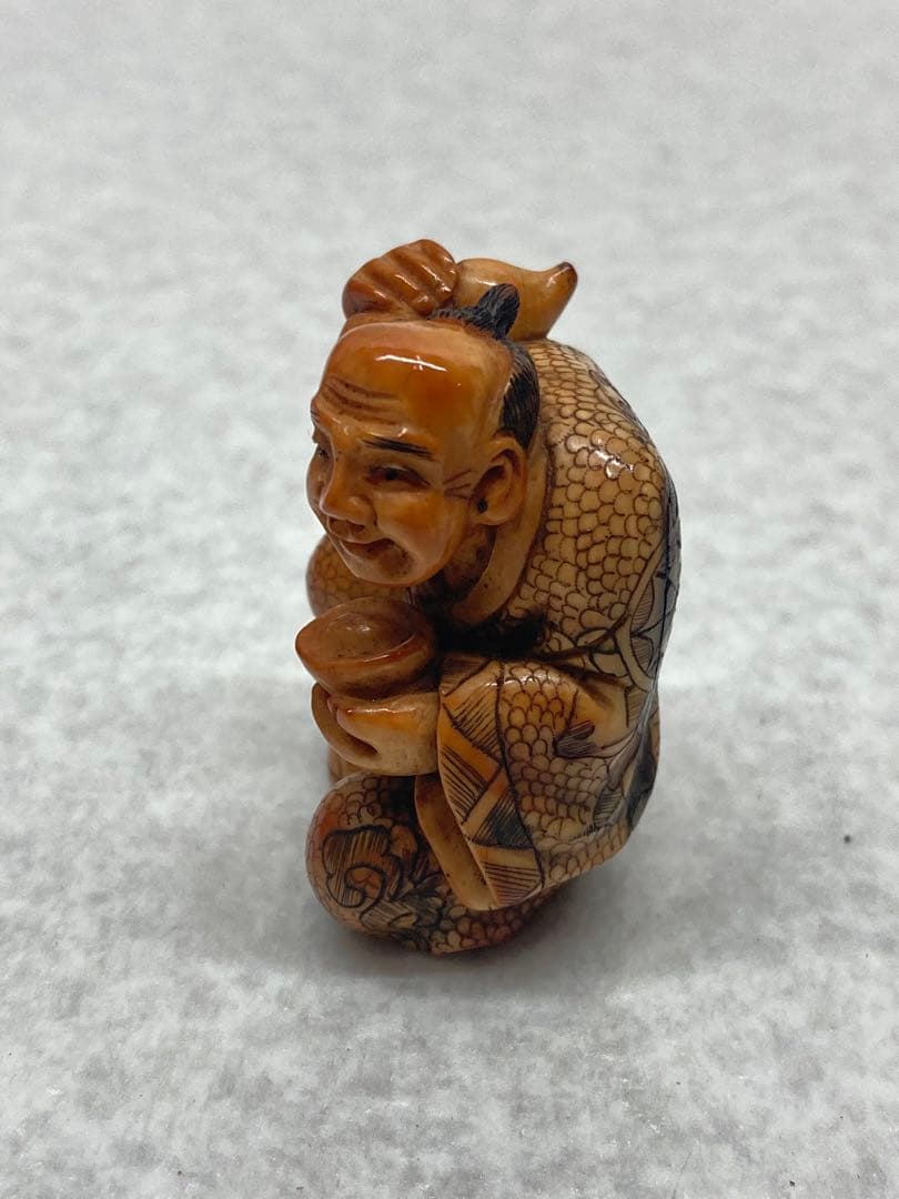 江戸 マンモス 根付 宝山 在銘 酒壺 和服 古美術骨董品 天然素材 彫刻 提物