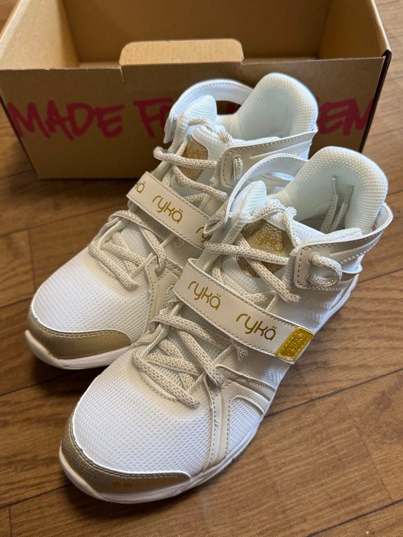 ryka フィットネスシューズ ホワイト/ゴールド