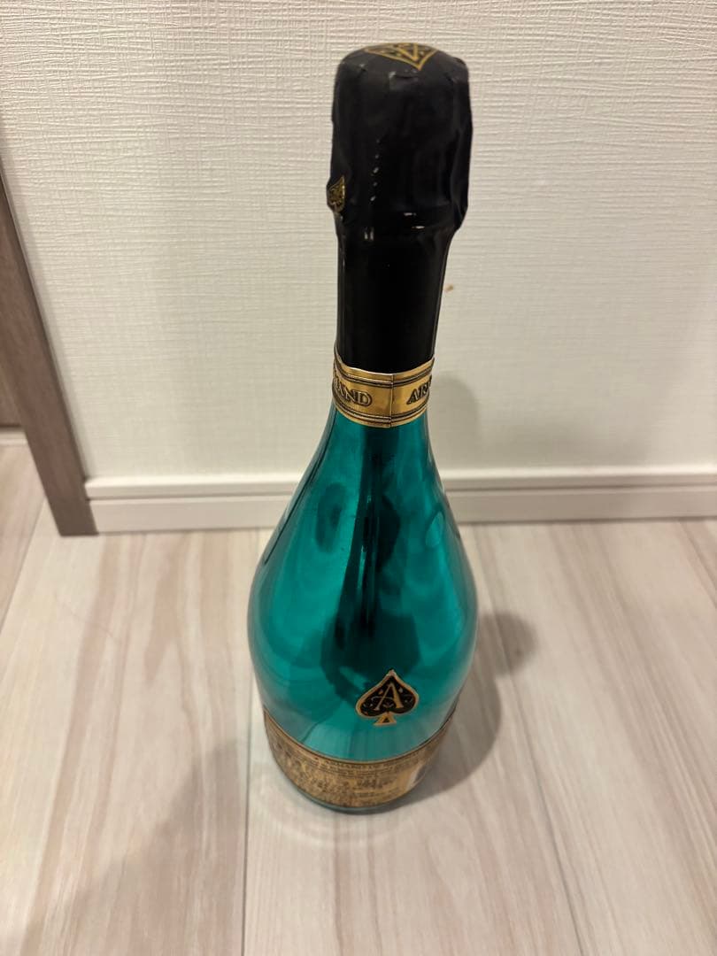 アルマンドグリーン アルマンド