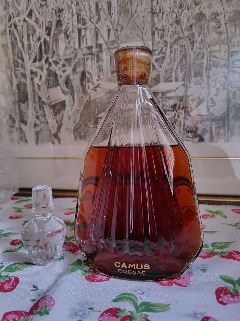 [未開栓] カミュ CAMUS マルキーズ バカラ 700ml ブランデー