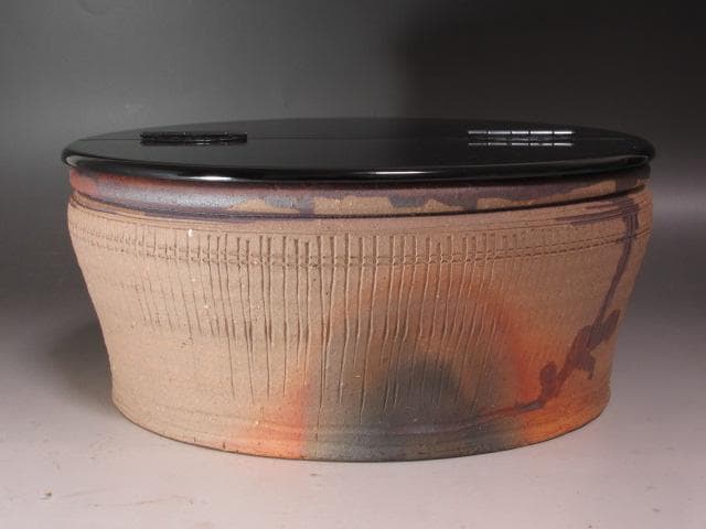 ★　北大路魯山人　南蛮写平水指　表千家十三代即中斎の花押がございます★x525