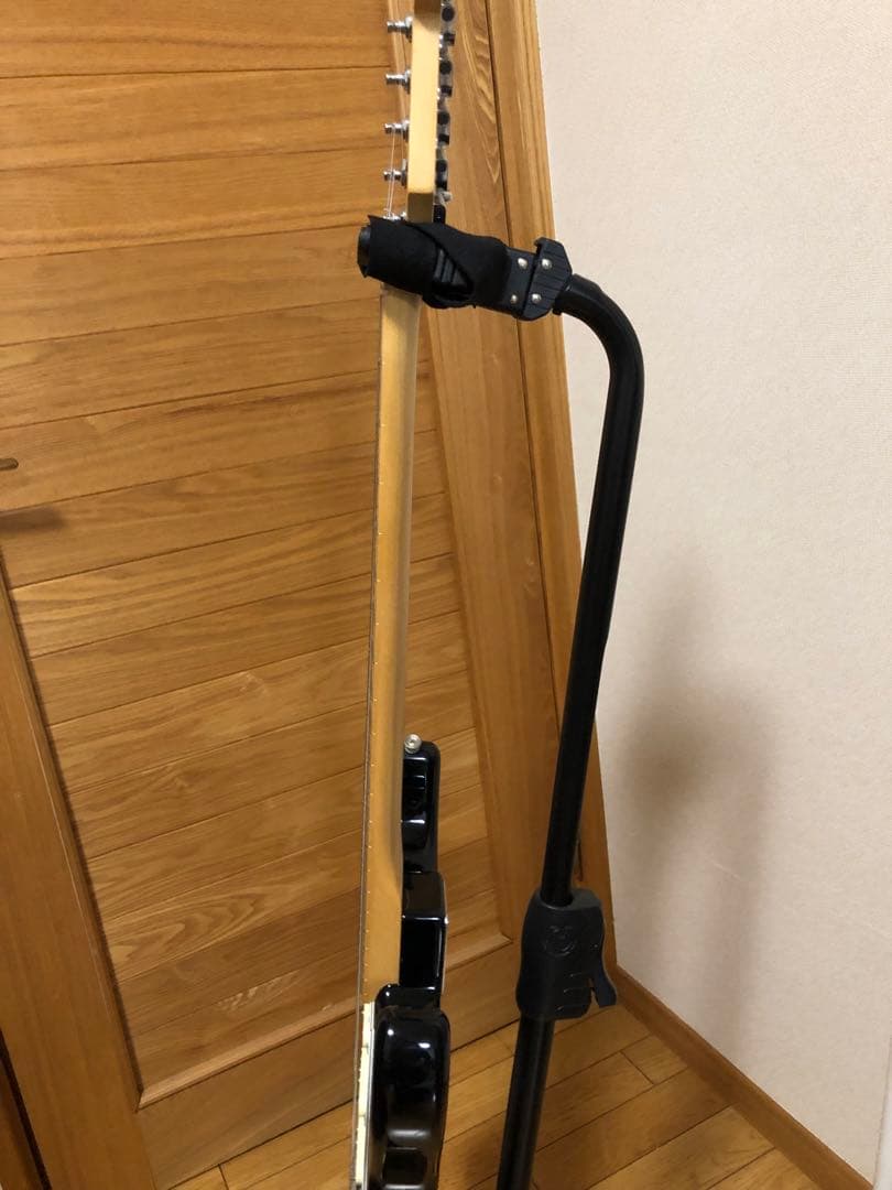 Y*.様 Fender Japan Stratocaster ブラックエレキギタ