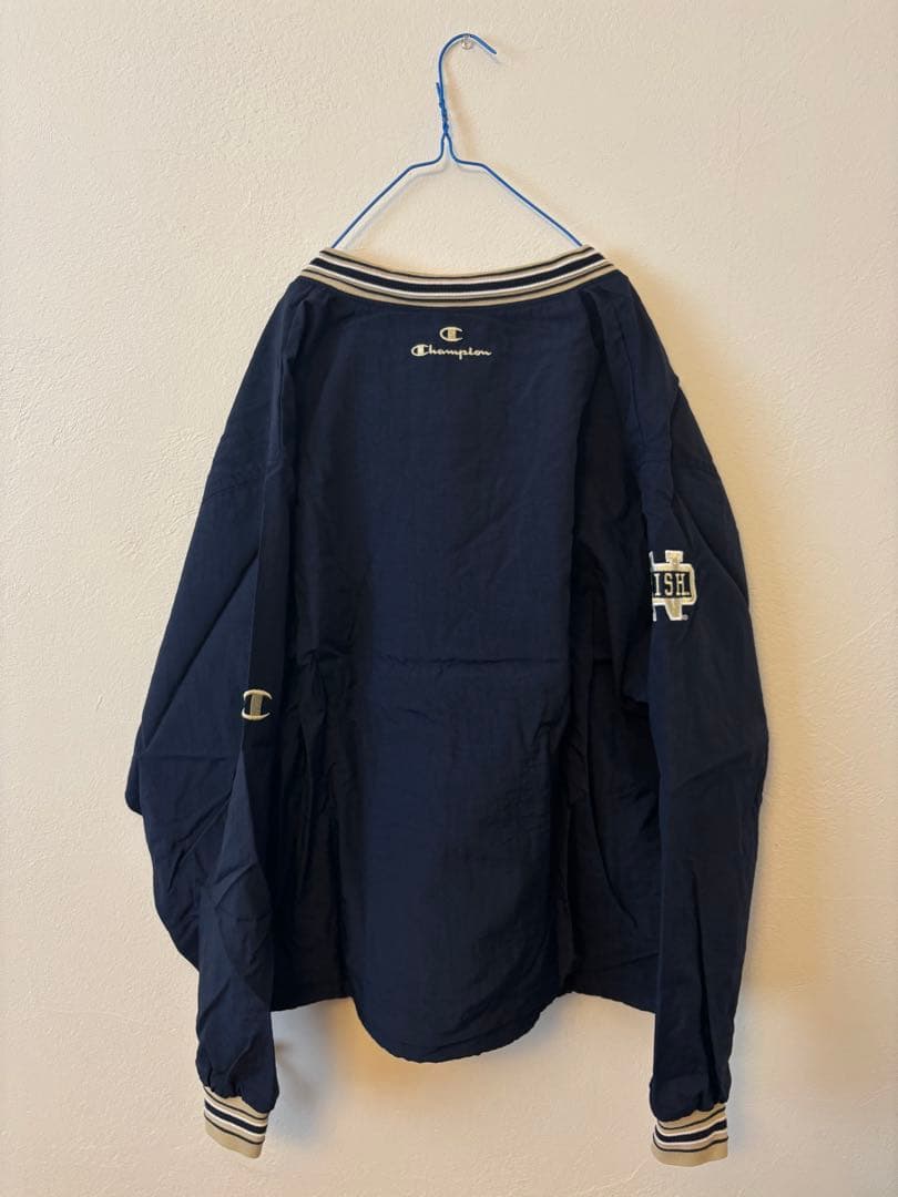 【美品】Champion ノートルダム大学 Vネックウェア