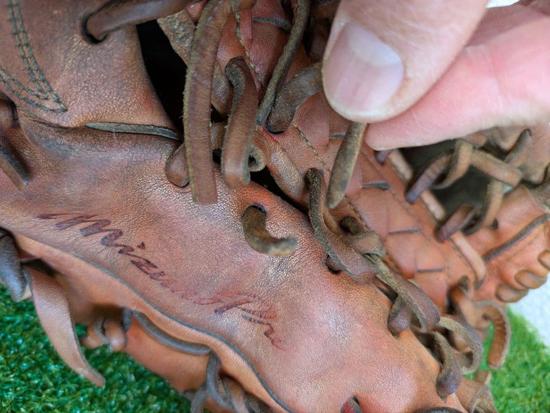 【型良し即戦力】ミズノプロ 硬式用　外野手用グラブ