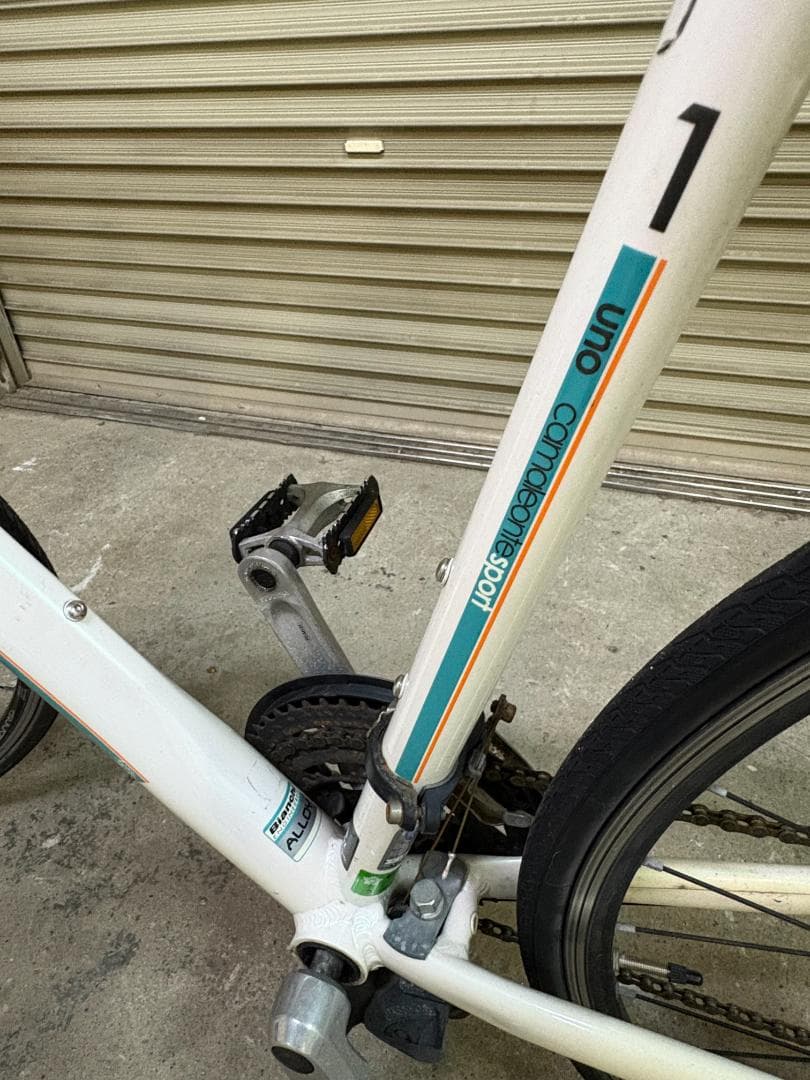 Bianchi ビアンキ クロスバイク カメレオンテ1 ホワイト 700*25C