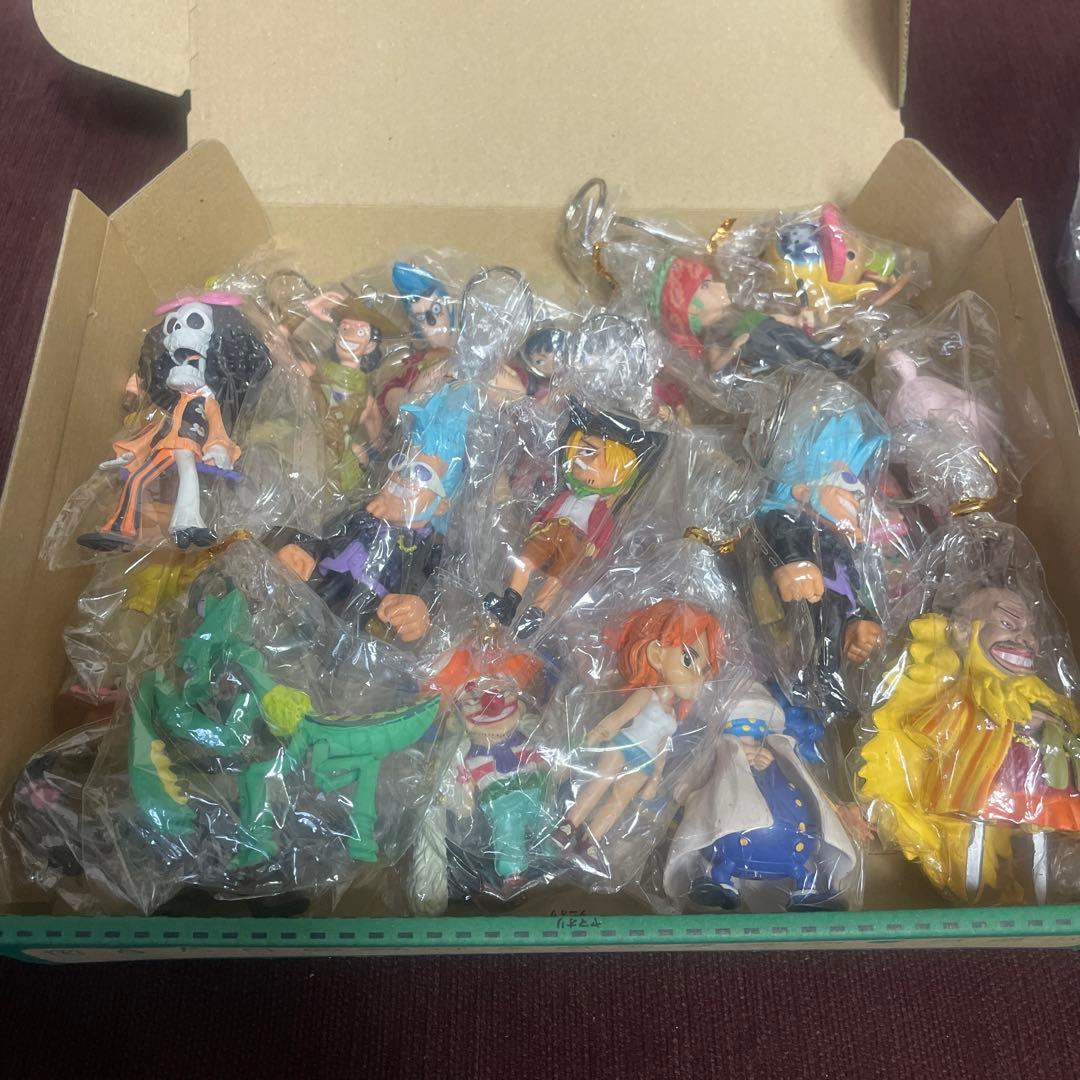 ONE PIECE フィギュア　金獅子　カマキリ他