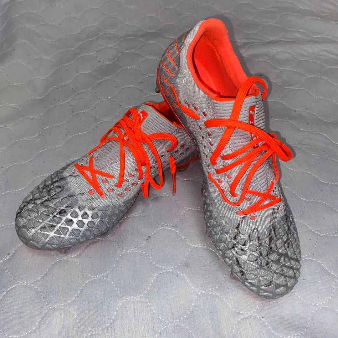 渡　大生　選手　サッカースパイク　取り替え式