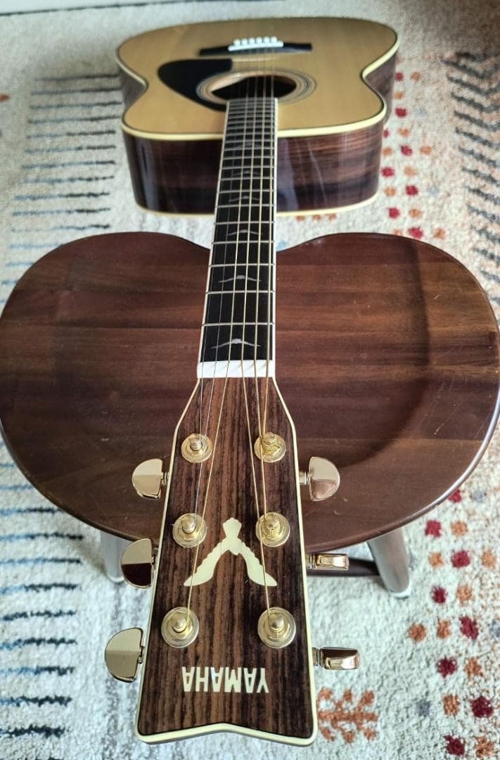 YAMAHA　ヤマハ　アコースティックギター　FG-740　ケース付き