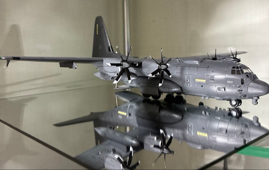 AC-130J ゴーストライダー　ガンシップ1/144