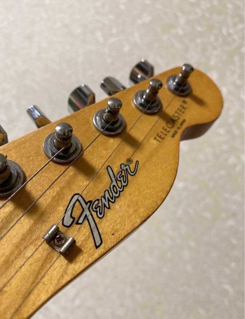 Fender Japan Telecaster イエロー