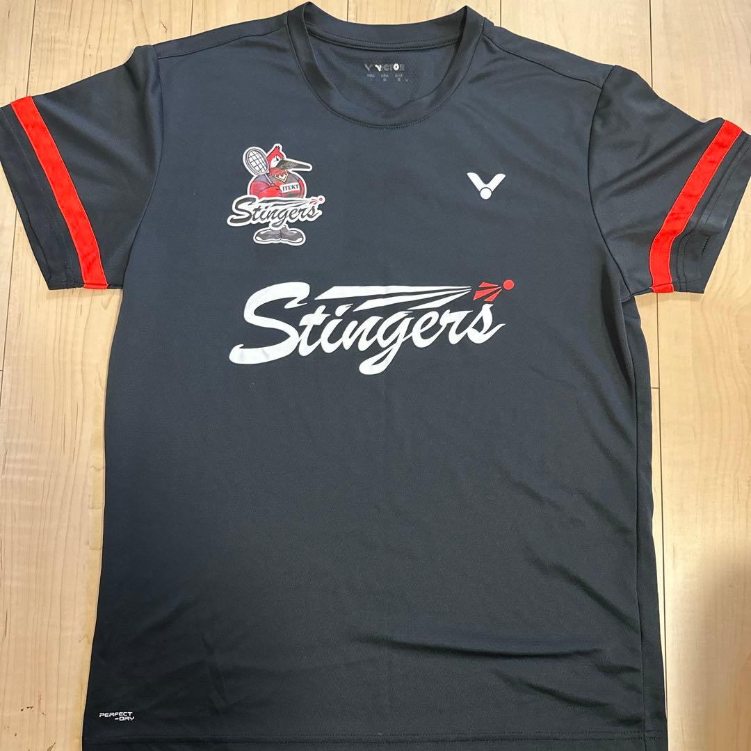 バドミントン実業団ジェイテクトのユニフォーム。VICTOR Stingers