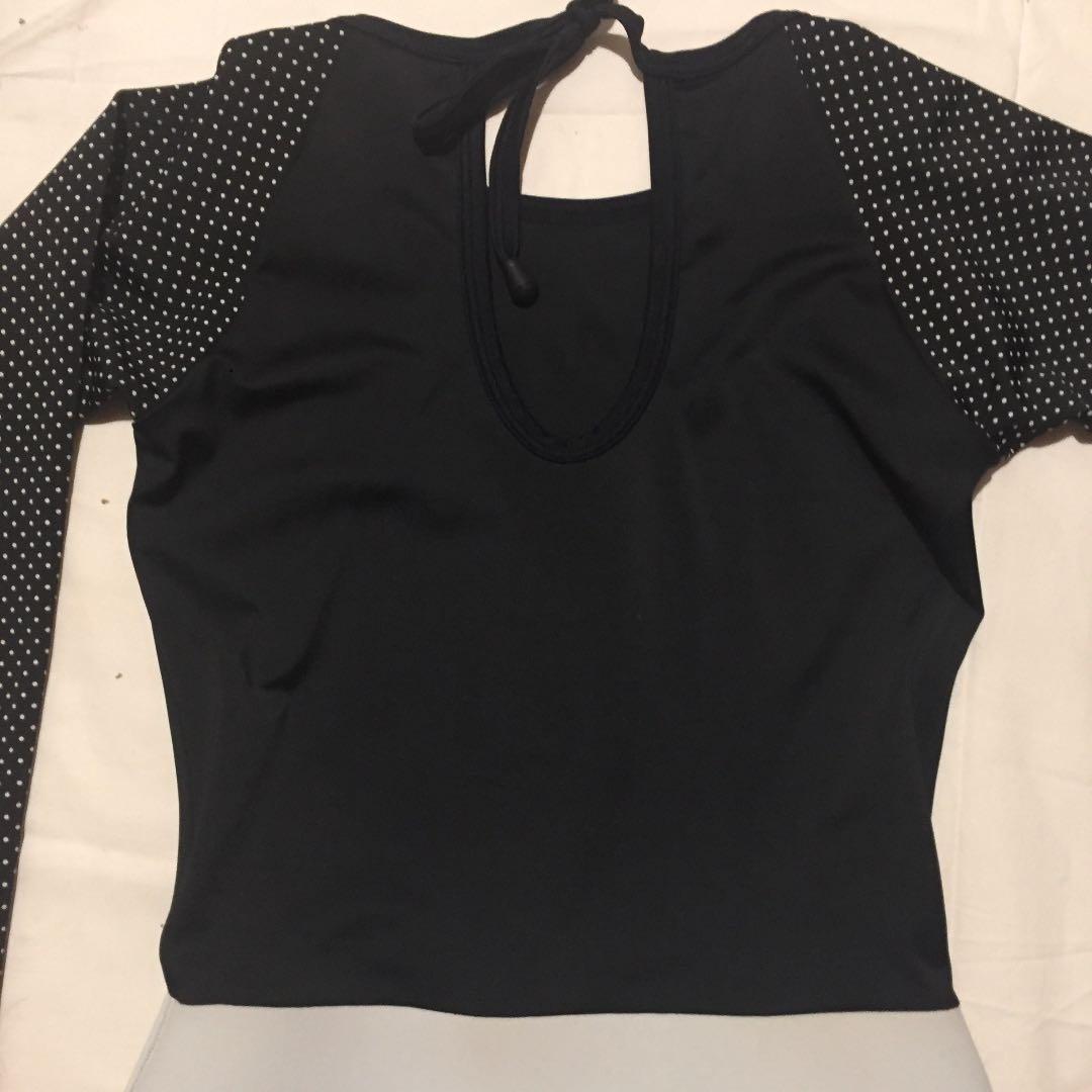 ウェットスーツ ラッシュガード 女性用 未使用品