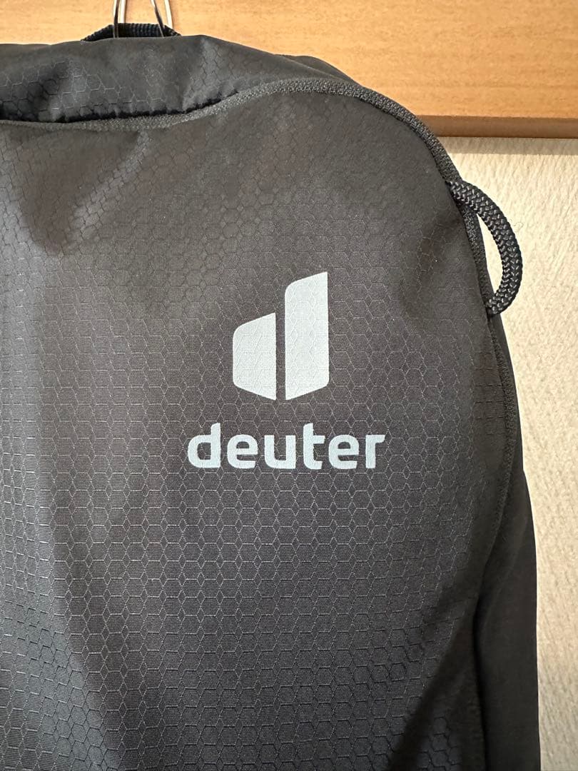 deuter RACE AIR 10 ブラック