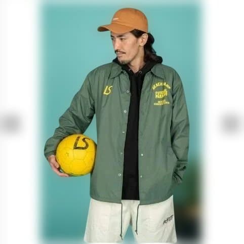 【新品未使用】限定 ルースイソンブラ コーチ ジャケット Lサイズ 緑 ピステ