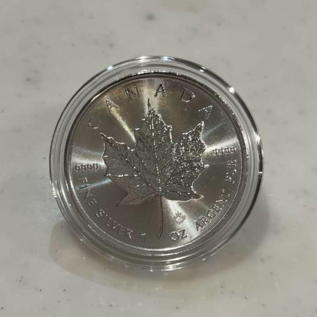 カナダ 2023年 メイプルリーフ  99.99%純銀
