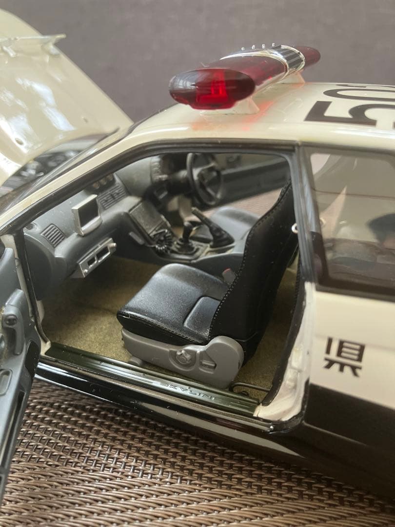 京商　1/18 R32スカイラインGT-Rパトカー　神奈川県警
