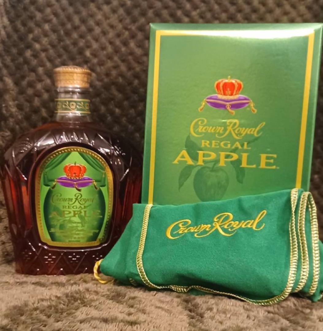 Crown  クラウンローヤル　ウィスキー アップル味　1.75L