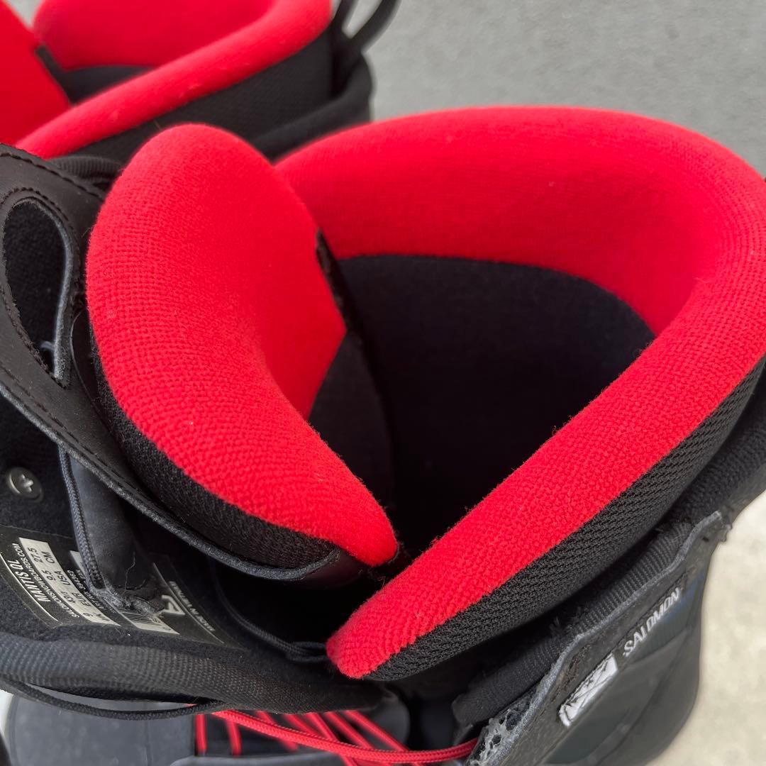極上！超美品！！SALOMON スノーボードブーツ 黒/赤　一度のみ使用