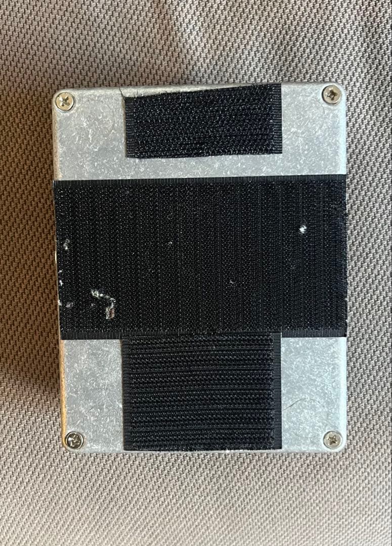 Electro-Harmonix Stereo Pulsarトレモロ