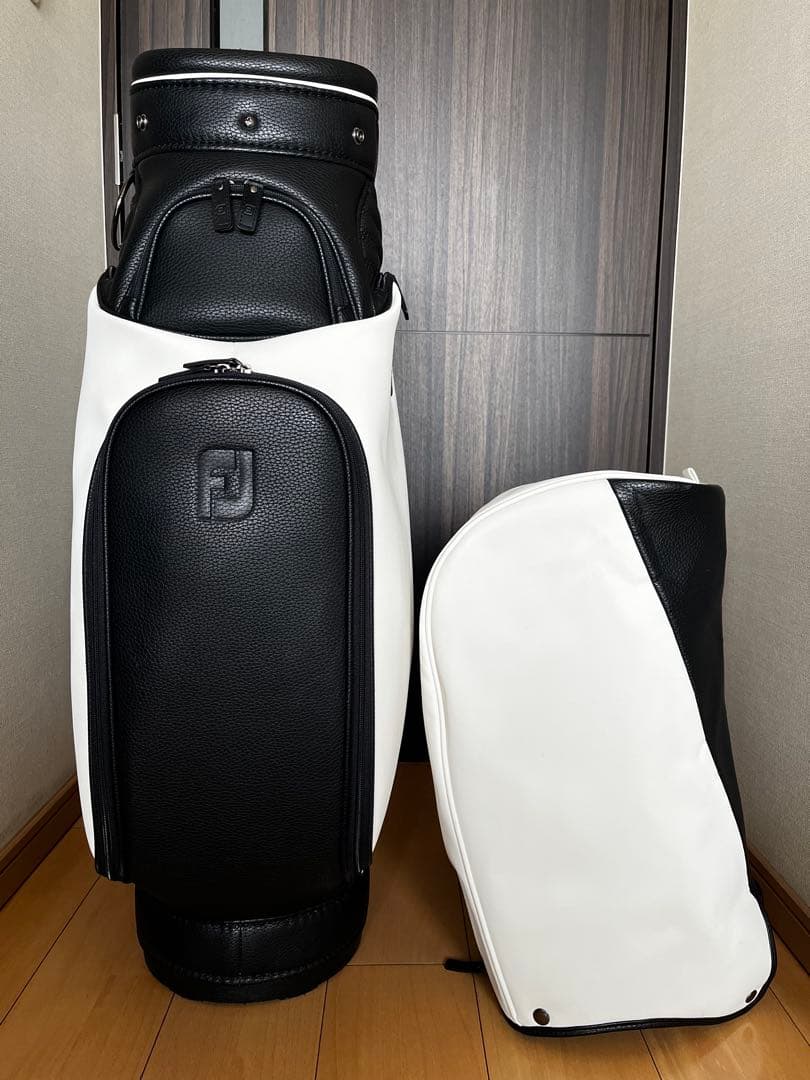 希少　美品　ＦＪ　フットジョイ ３点式キャディバッグ【ホワイト/ブラック】完売品