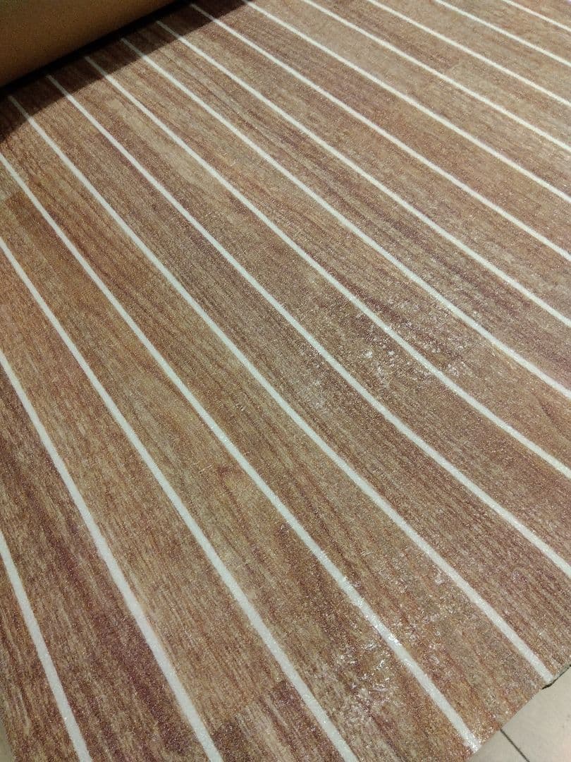 【低価格、高耐久　国産初のマリンデッキシート】