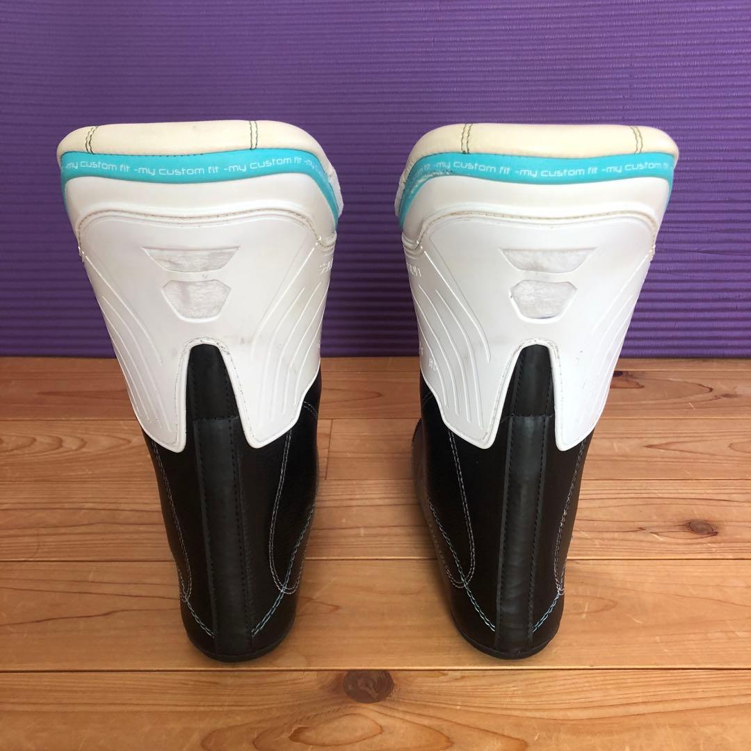 Salomon スキーブーツ　レディース