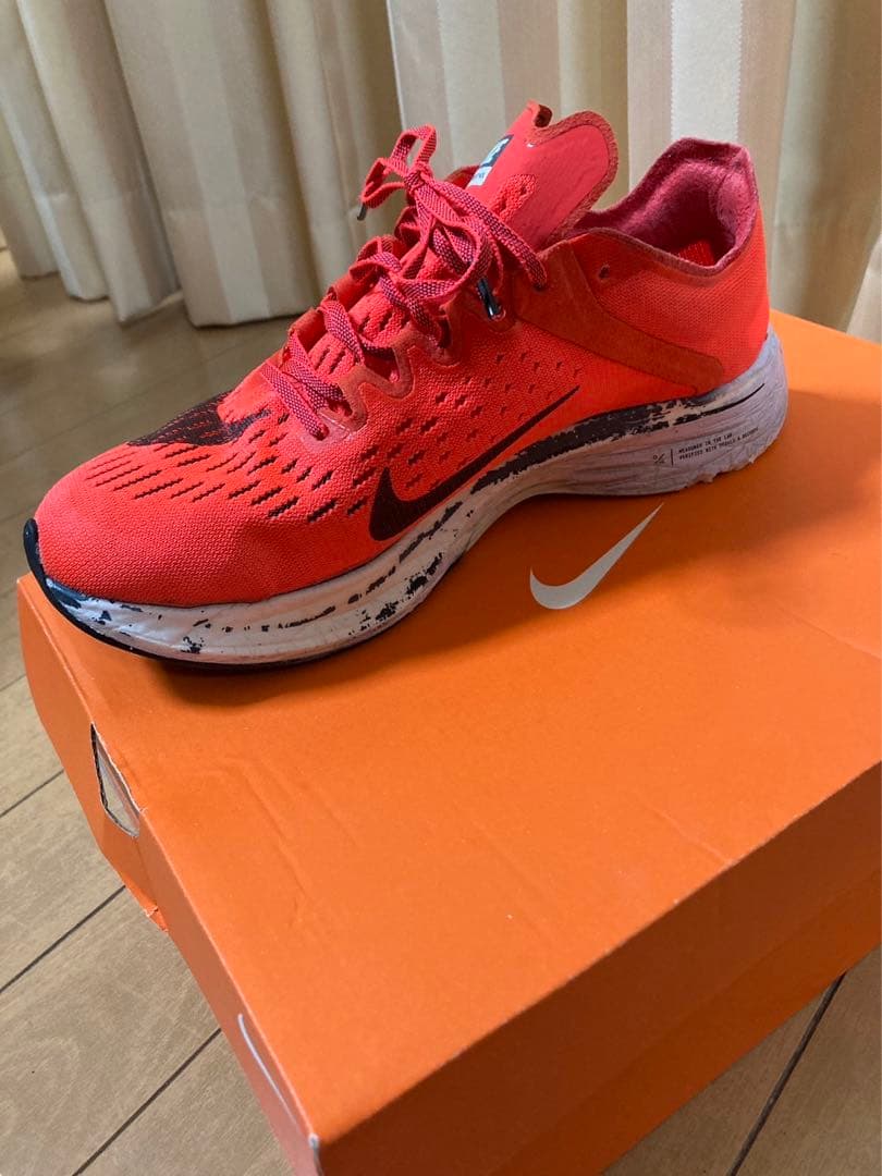 超希少！初代！ナイキズームヴェイパーフライ4％！