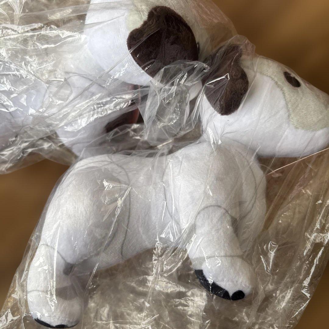 レア　aibo アイボ　ポージング　ぬいぐるみ　桜　ピンク