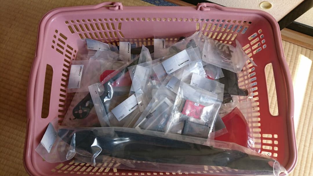 セール半額以下‼‼さらにお値下げ!!!ドローン 、スカイダードローン