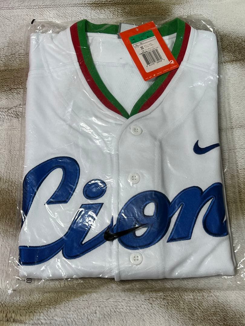 西武ライオンズ　復刻ユニフォーム　レプリカ　背番号なし