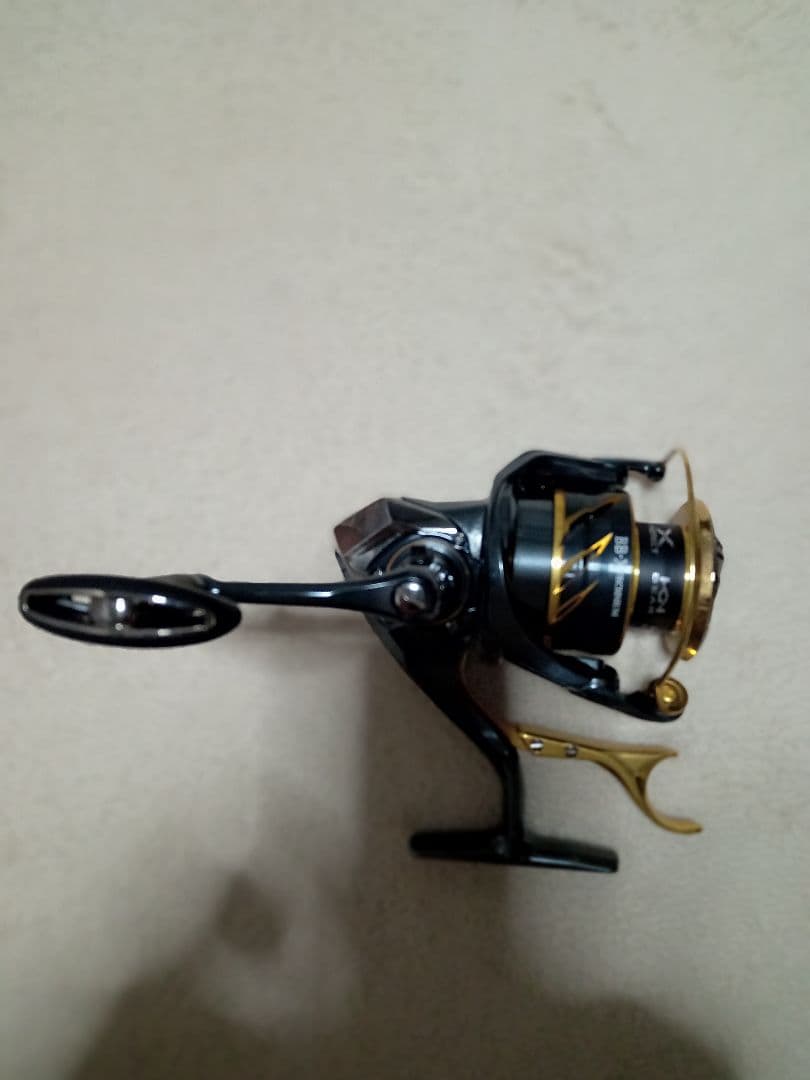 SHIMANO C3000DXG S スピニングリール